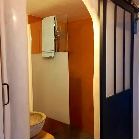 Holiday home Maison De Village Au Coeur Des Hautes-corbieres *